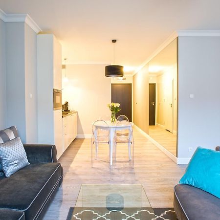 Apartamenty Carycy - Old Town กดัญสก์ ห้อง รูปภาพ